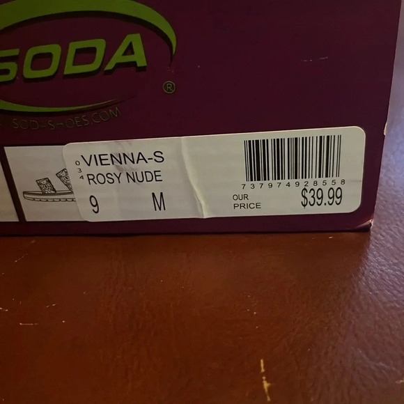 Soda Vienna Sandals Rosy Nude New with Box size 9 - Picture 7 of 7